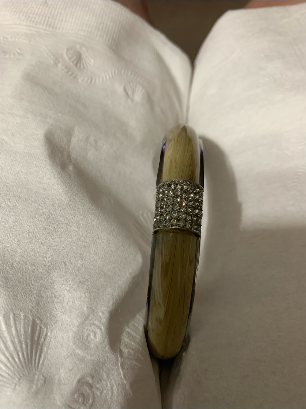 Michael Kors Crystal Pavé Accent Bangle bracelet - Picture 4 of 4